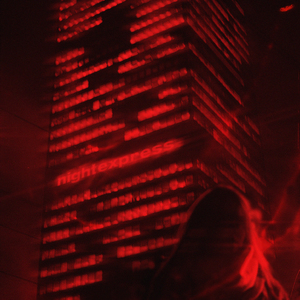 日本来激烈吮乳吃奶头
