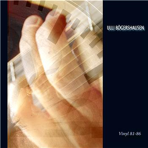 日本来激烈吮乳吃奶头
